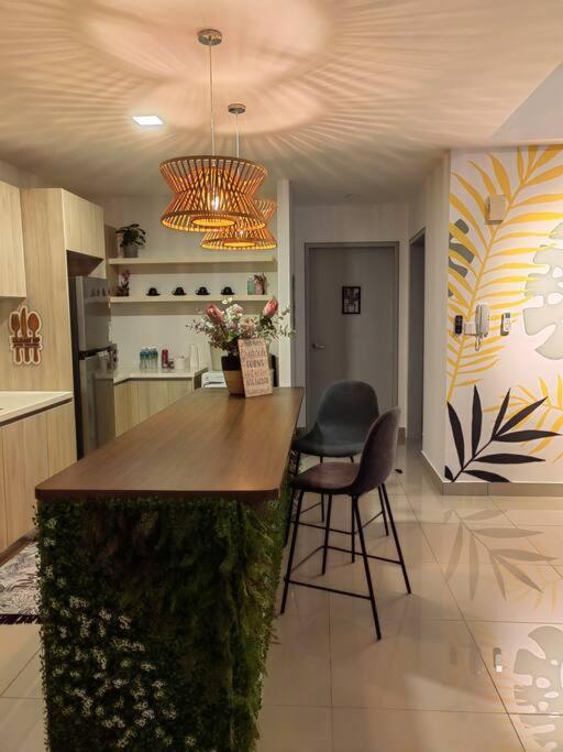 Alocasia Geniehome 3Br Free Wifi @ Utropolis Shah Alam Ngoại thất bức ảnh